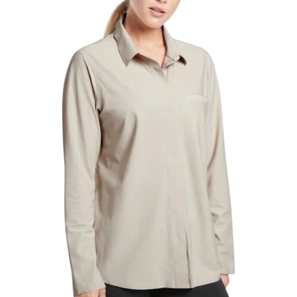 EUC Athleta Urbanite Long Sleeve Button Down Top Tan 1X - Picture 2 of 6